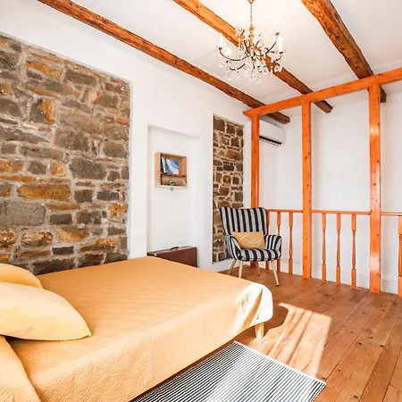 Istrian Embrace - Carla Istrska Hisa Βίλα Κόπερ