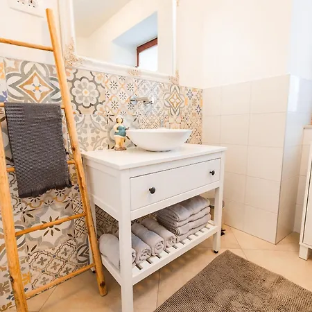 Istrian Embrace - Carla Istrska Hisa Villa